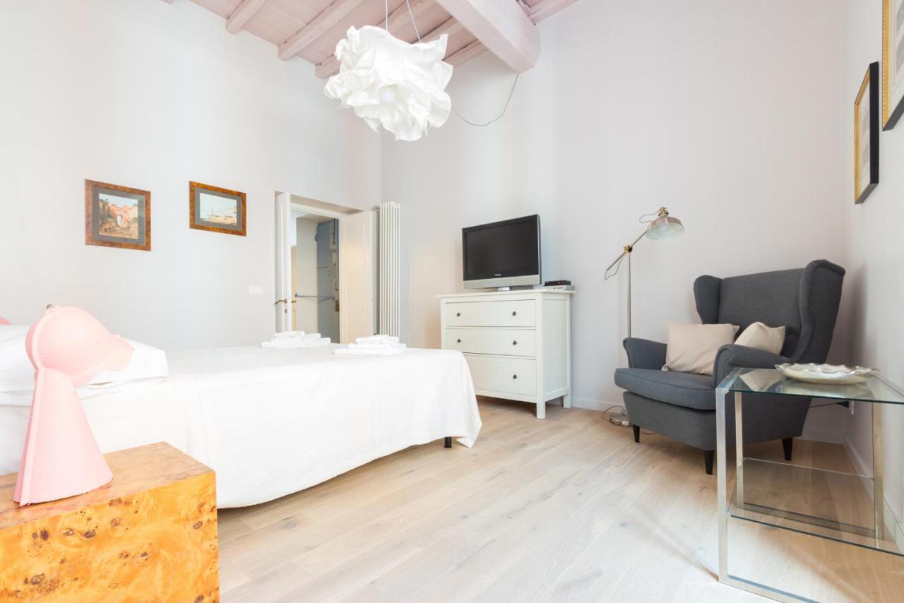 Ideal Apartment D'Ascanio, Piazza Navona Рим Екстериор снимка